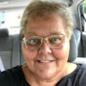 Meet your Posher, Debra